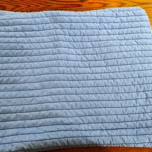 Target pillow shams, 3